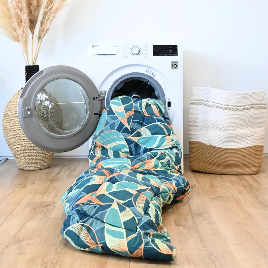 HappyDuvet Golden Oasis - All season Coverless duvet