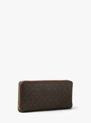 Logo Continental Wristlet