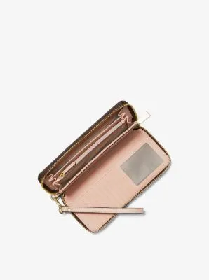 Logo Continental Wristlet