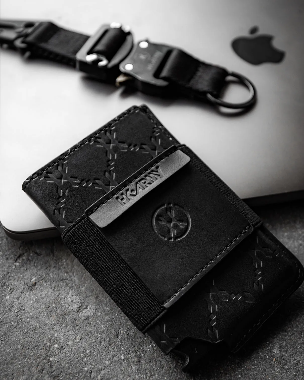Switch Wallet - Monogram  - Black
